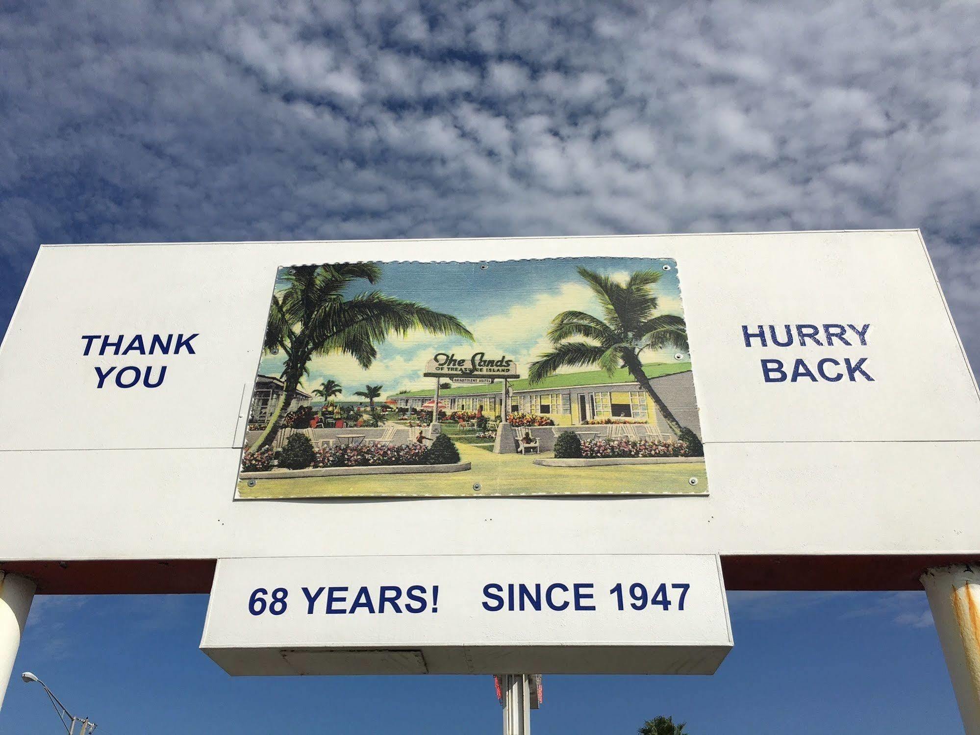 The Sands Of Treasure Island Hotel St. Pete Beach Exterior photo